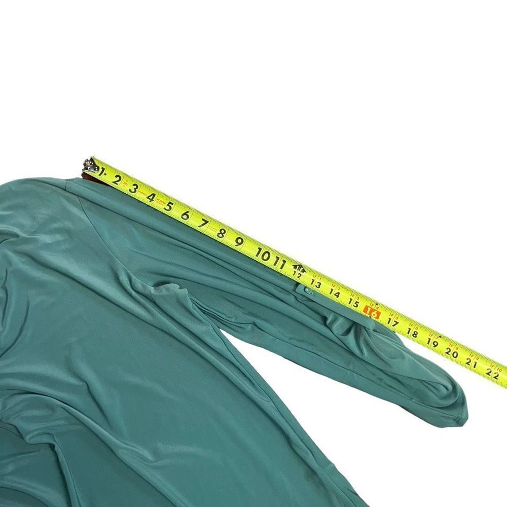 CATO Green V-Neck Blouse Size 1X - Picture 8 of 8